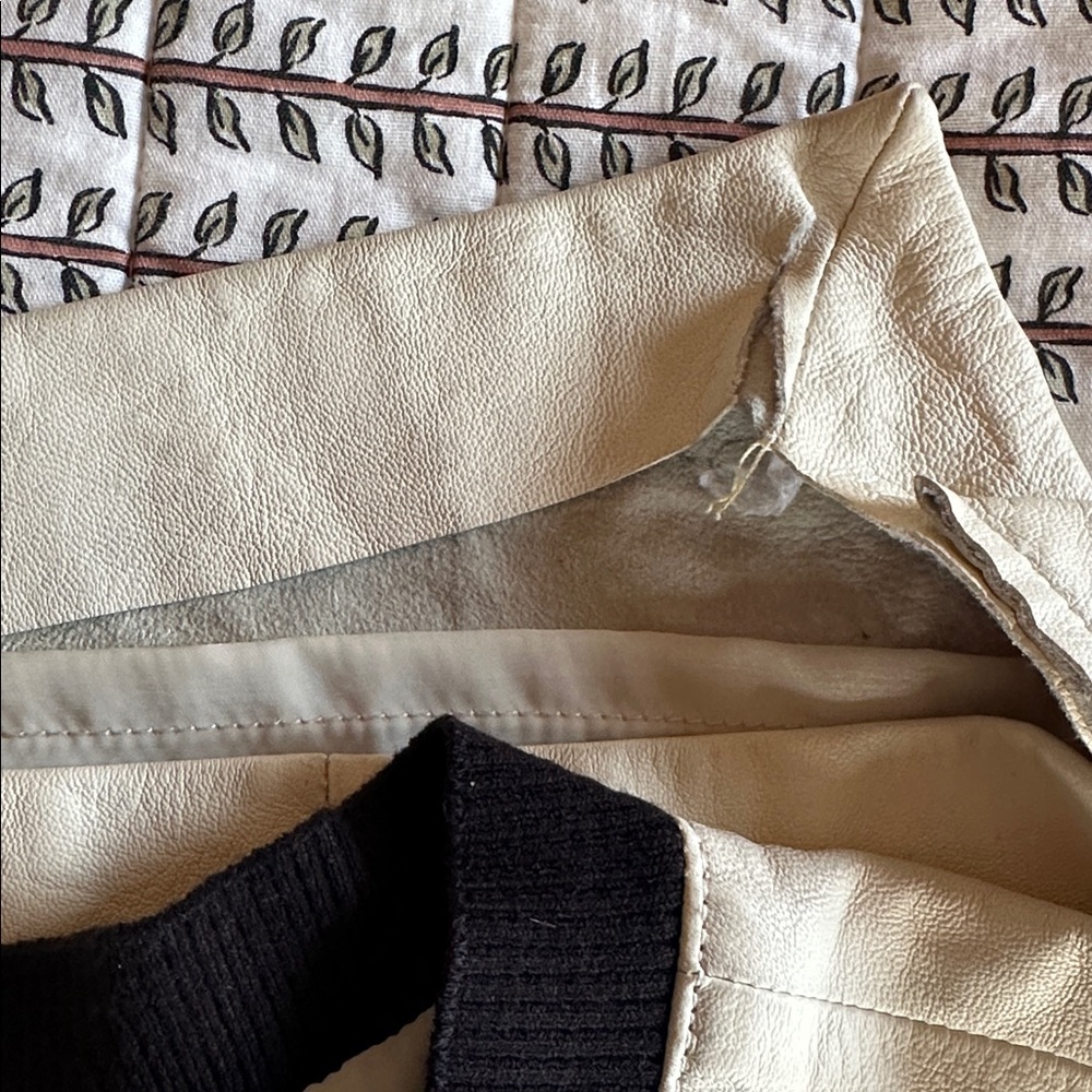 Trina Turk Cream Leather Sleeveless Dress with Black Trim - Picture 16 of 16